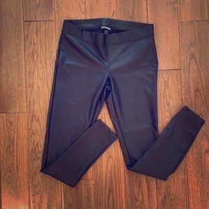 Express leather legging